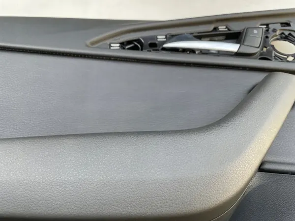 OEM 4G0867221A Linker Achterdeurbekleding Audi A6 C7 image 3