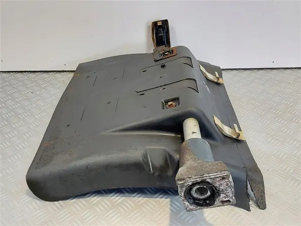 Right Rear Wheel Arch Volvo FH 12 FH 13 02-09 20392544 image 4