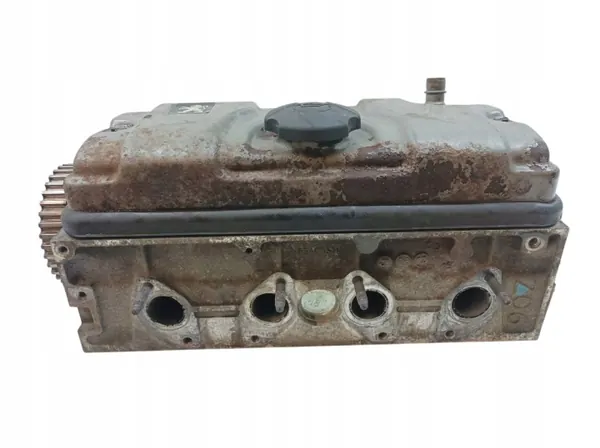 Culasse OEM 9634005110 pour Peugeot 206 1.4 8V image 2