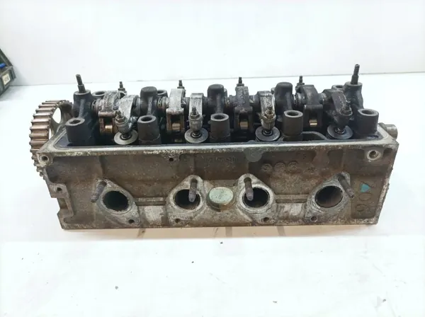 Culasse OEM 9634005110 pour Peugeot 206 1.4 8V image 3