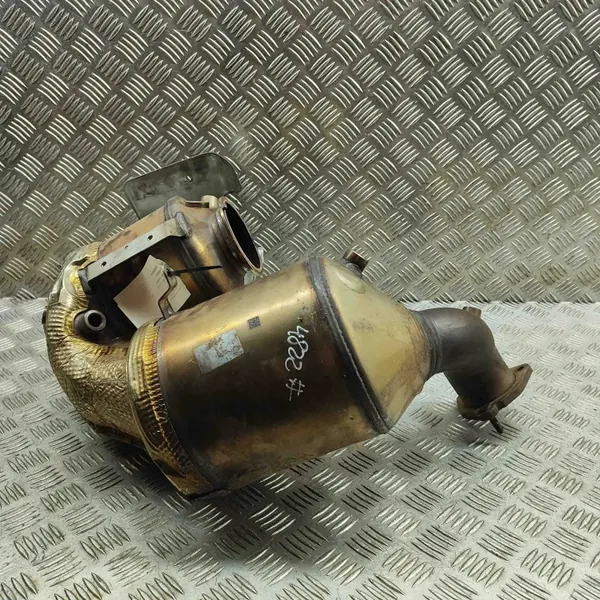 Catalyseur OEM 4H0181BA pour Audi Q7 3.0L image 4