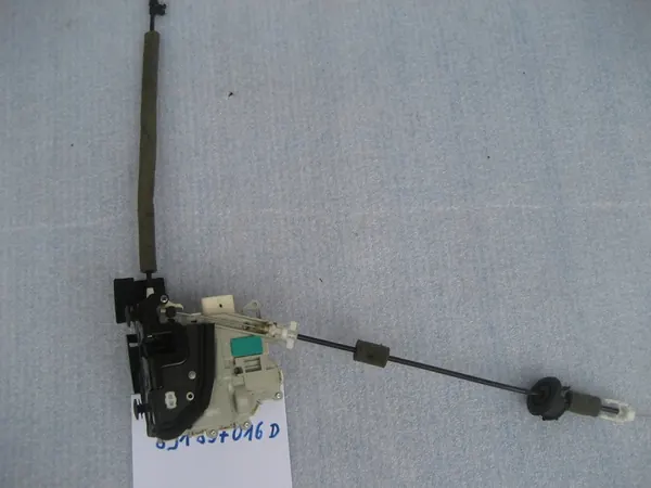 Porsche Panamera 970 Dörrlås Höger 8J1837016D image 2