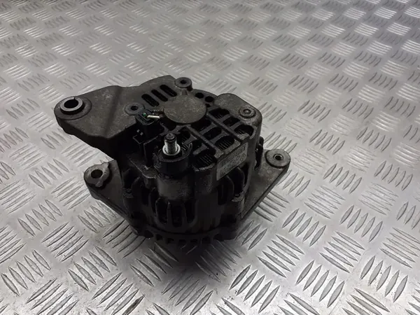 Vaihtovirtageneraattori Dacia Logan I 1.4 8200400890 image 4