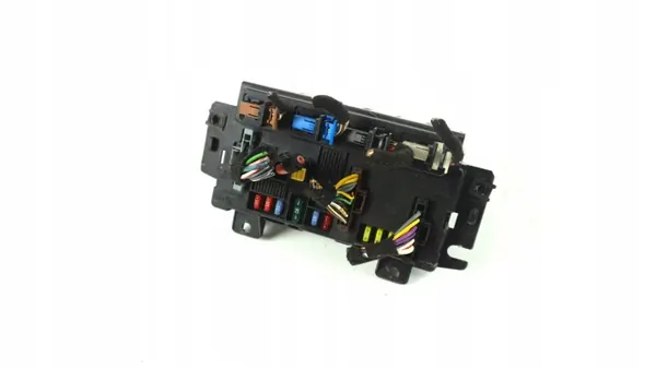 Sulakekaappi BSI OEM 51773067 Fiat Panda 2:lle image 3