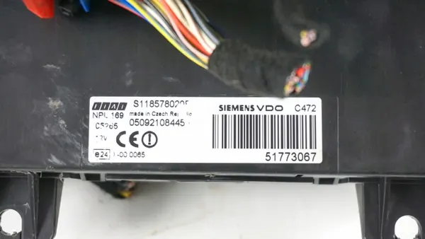 Sulakekaappi BSI OEM 51773067 Fiat Panda 2:lle image 5