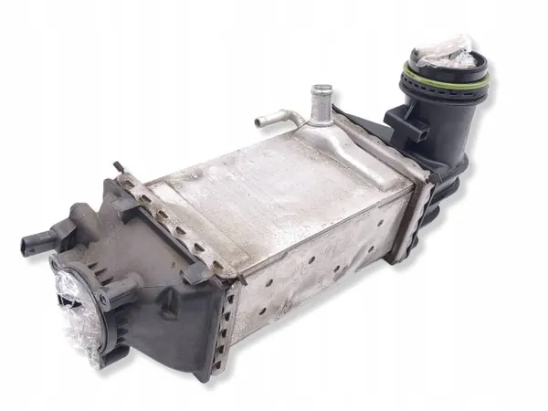 Audi A1 2022 Intercooler OEM 05C145785C - Begagnad image 2