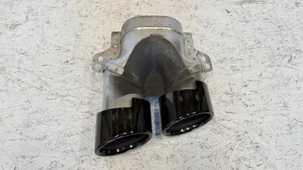 Mercedes C43 AMG vasen pakopää OEM A0004901000 image 2
