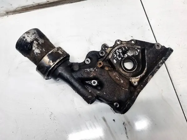 Oljepump OEM EIS-2771085 för Hyundai Santa Fe 2003 image 2