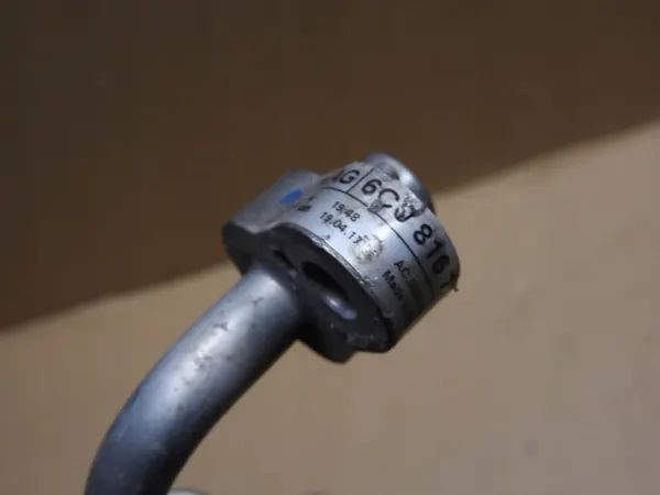 Conducto de refrigerante Audi OE OEM 6C0816721A - Usado image 5