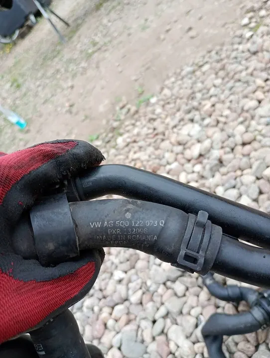Vattenpump Slang 5Q0965567J VW Audi Skoda Seat image 5
