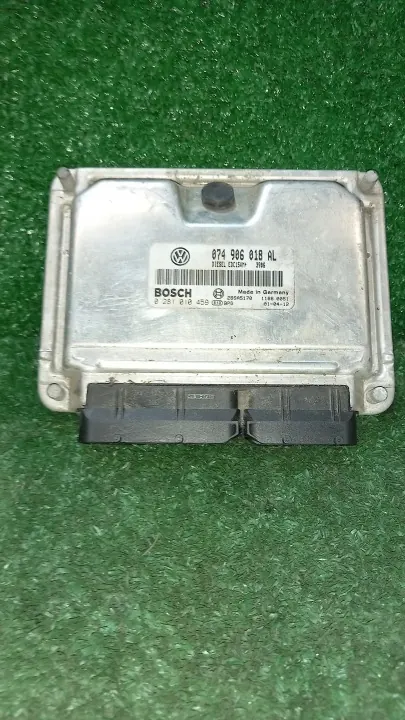 Módulo ECU Volkswagen T4 OEM 074906018 AL image 4