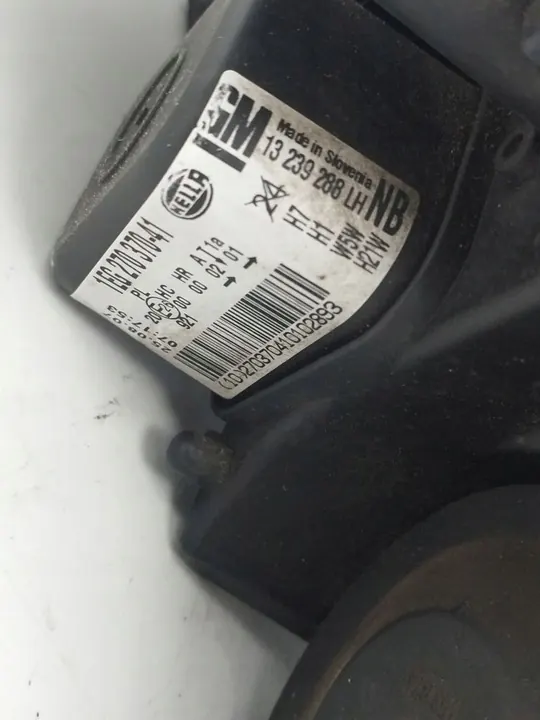 Vasen etuvalaisin Opel Astra H 13239288 1EG270370-41 image 4