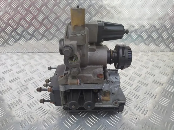 Válvula secadora de aire Scania OEM 1941953 - Usada image 4