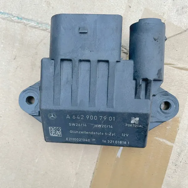 Gloeiplugrelais MERCEDES W212 3.0 CDI LIFT v6 a6429007901 image 2