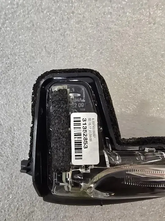 Pisca espelho esquerdo OEM 31352853 Volvo XC90 image 3