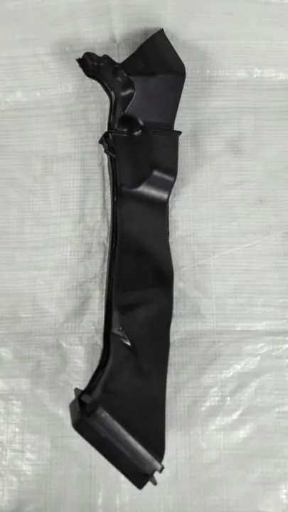 BMW X3 G45 Nedre vattenavloppskanal höger OEM 5A29178 image 2