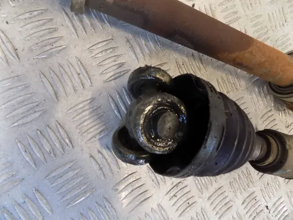 Dacia Duster II 2018 Främre Höger Drivaxel 1.0 TCE image 2