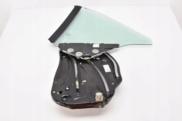 OEM A2316700206 Heckscheibenheber - Gebraucht image 3