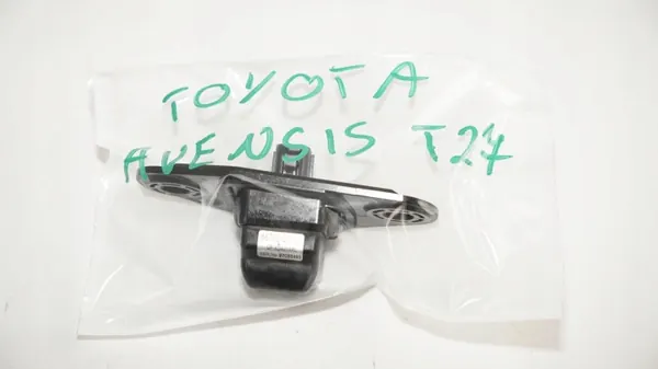 Toyota OE achteruitrijcamera voor Avensis T27 Station 2009-2011 image 5