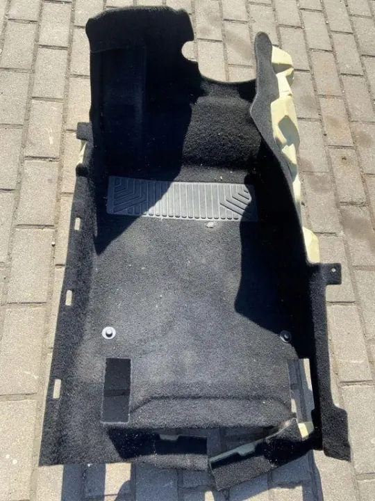 Mercedes matta OEM A2466800140 - Begagnad image 3