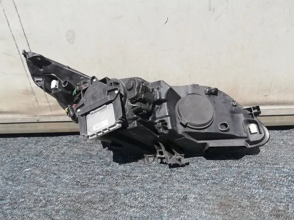 Farol Dianteiro Esquerdo Citroen C4 04-08 Xenon OEM 6208L8 image 7