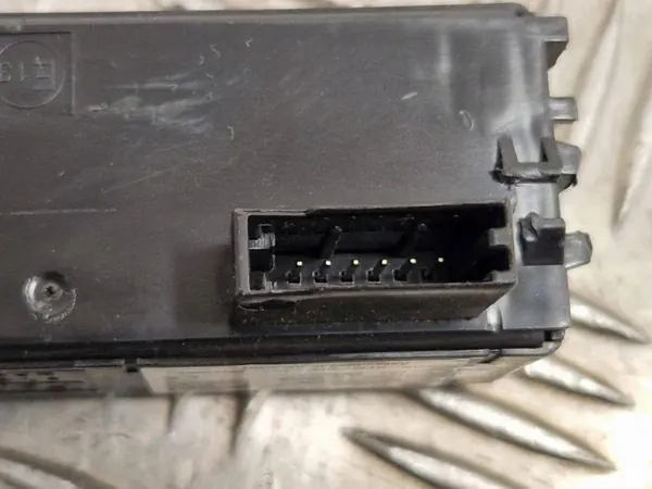 Ford Mondeo Antenneversterker OEM FS7T-18D816-BC image 4