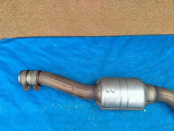 Catalyseur Audi A6 C8 3.0 TFSI OEM 8W0253211K image 5