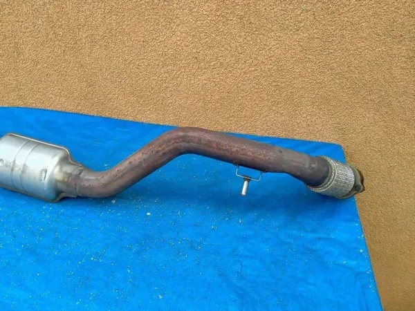 Catalyseur Audi A6 C8 3.0 TFSI OEM 8W0253211K image 8