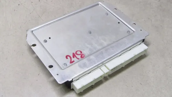 Mercedes W205 Ophanging besturingseenheid A2229009811 image 3