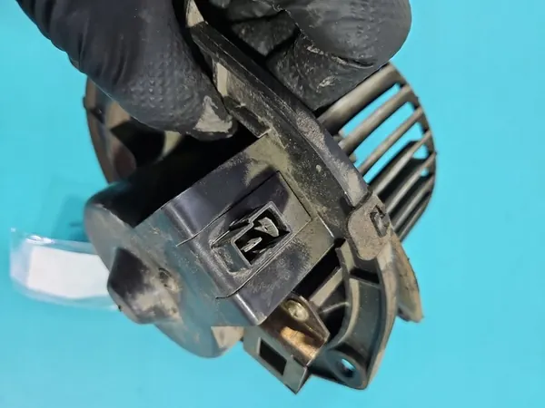 Ventilador Iveco Daily III 570630200 image 3