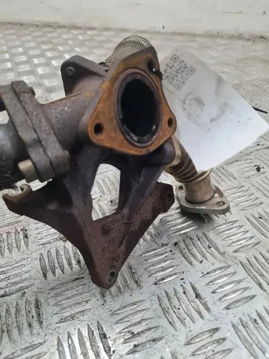 Coletor de escape AUDI A5 2.7L Diesel 059131799P image 2