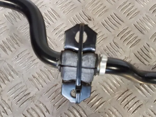 Toyota RAV4 Taka-akselin stabilisaattori OEM 4881242040 image 4