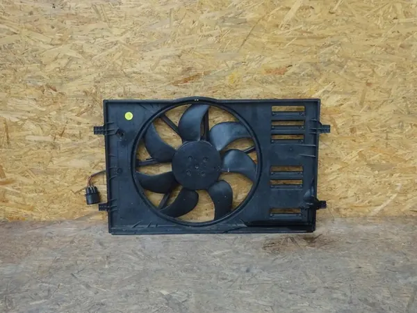 AUDI A3 8V GOLF VII LEON III 1.6 TDI Fläkt 5Q0959455AF image 2