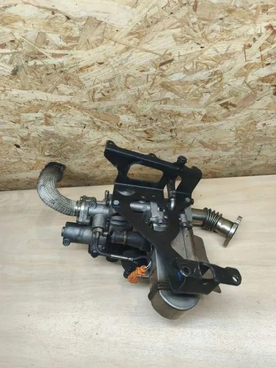 Refroidisseur EGR Audi OEM 059131515AH - Pièce OE Usagée image 3