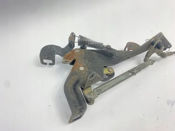 Mécanisme de câble gaz OEM 1040702321 Mercedes W124 image 9