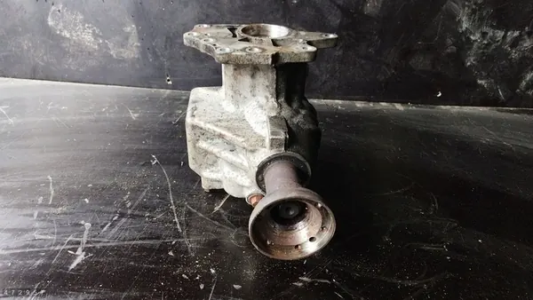 2007 Volvo XC70 Boîte de transfert 2400 30700010 image 2