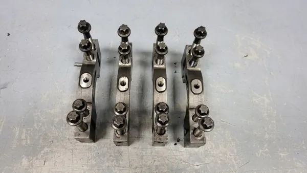 Mancais de Árvore de Cames OEM 2.5 TDI VW/Audi Usados image 2