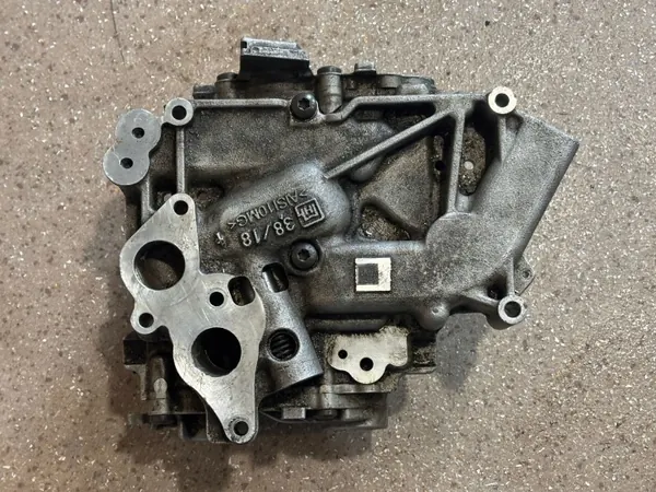 Ölpumpe BMW M5 F90 2019 OEM 7852262 image 7