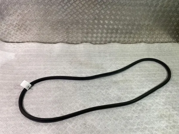 UTO36473 OEM Gummipackning baklucka Hyundai Santa Fe image 2
