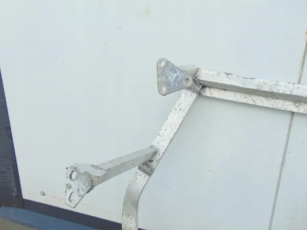 Motorafdekking montageframe OEM 8J8802017 Audi TT 8J image 3