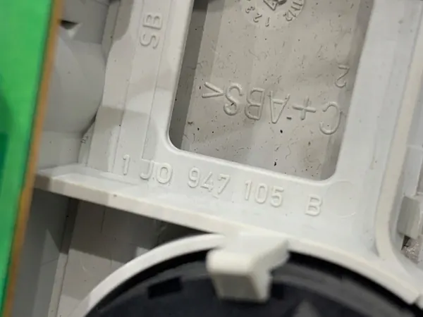 VW GOLF IV 1J0947105B Innenleuchte image 5