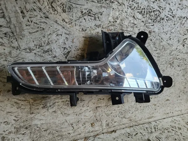KIA SPORTAGE III 10-16 FAROL DIREITO 922023W200 image 3