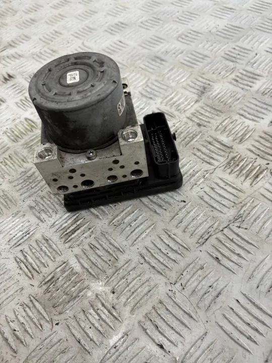ABS-pumppu OEM 476601418R Renault Trafic III:lle image 3