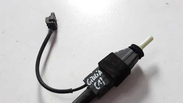 AdBlue-letku Alfa Romeo Giulia OEM 50557569 image 3