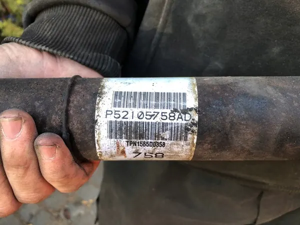 Jeep Grand Cherokee WK 3.7 - Framdrevaxel image 2