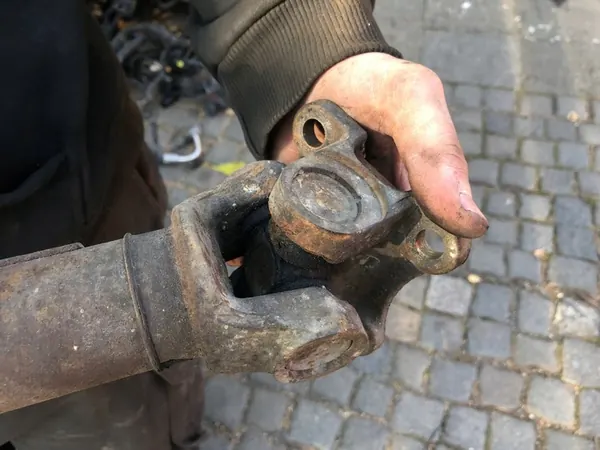 Jeep Grand Cherokee WK 3.7 - Framdrevaxel image 3