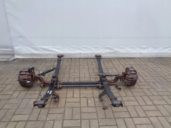 Mitsubishi OE wsdfgh j framfjädringsbalk image 2