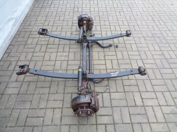 Mitsubishi OE wsdfgh j framfjädringsbalk image 5