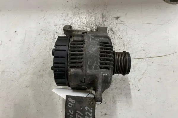 Vaihtovirtageneraattori RENAULT MEGANE SCENIC 1.9L diesel image 3