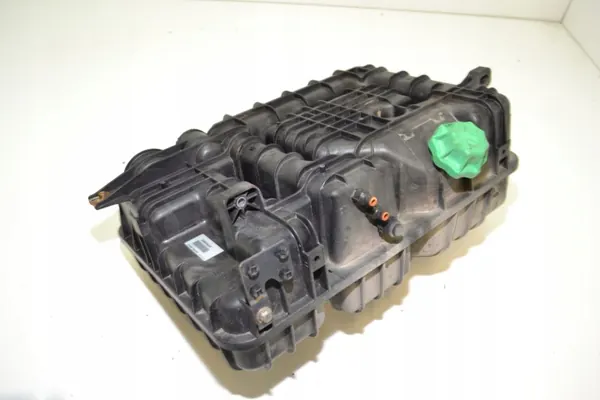 Uitzettank Mercedes Actros MP4 OEM 9605014203 image 2